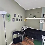 Den Haus Homestay