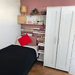 Den Haus *
