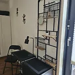 Den Haus Homestay The Hague