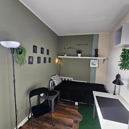 Den Haus Privatunterkunft *
