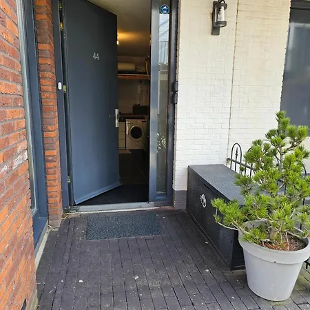 Den Haus Privatunterkunft