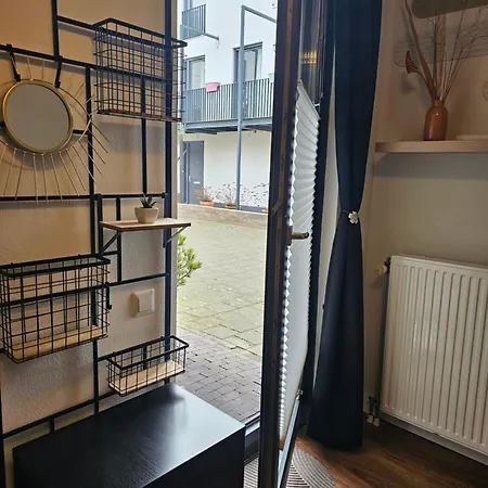 Den Haus * Den Haag