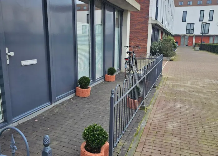 Den Haus Accommodatie bij particulieren *