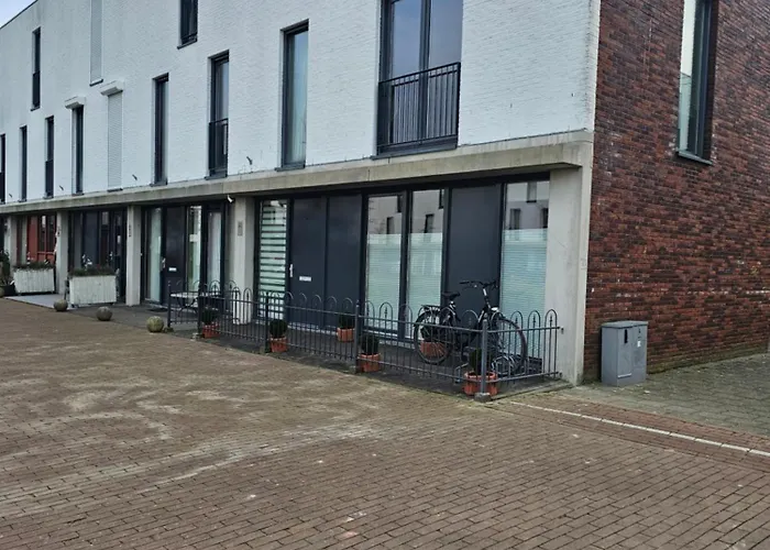 ホームステイ Den Haus *