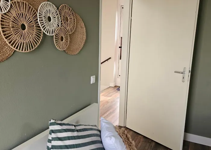 ホームステイ Den Haus *